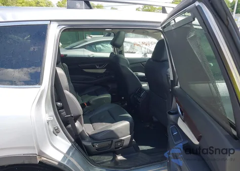 2021 Subaru Ascent Touring z USA, uszkodzony, nr VIN 4S4WMARDXM3430371